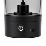 Coctelera eléctrica Bornexfit detalle base y carga USB